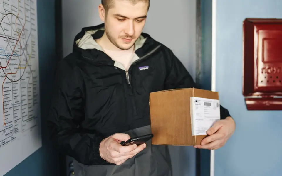 Kargo ve lojistik için SMS
